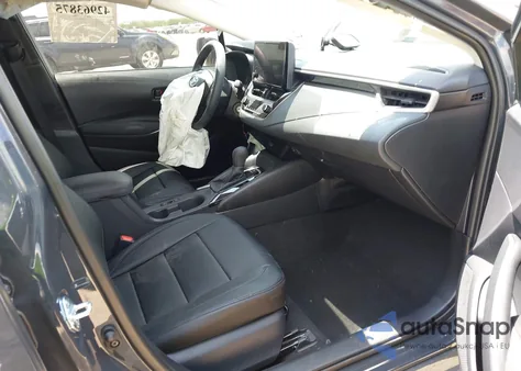 2025 Toyota Corolla Le z USA, uszkodzony, nr VIN 5YFB4MDE0SP239258